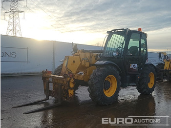 Empilhador telescópico JCB