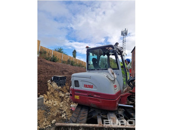 Mini escavadeira 2017 Takeuchi TB260: foto 4