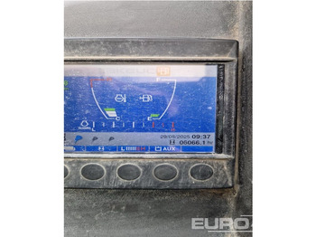 Mini escavadeira 2017 Takeuchi TB260: foto 5