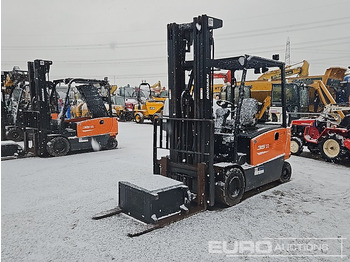 Empilhador DOOSAN