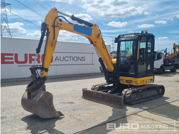 Mini escavadeira JCB