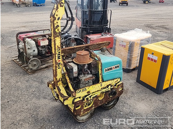 Máquina de asfalto AMMANN AR65