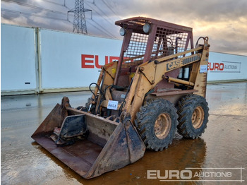 Mini pá carregadora CASE