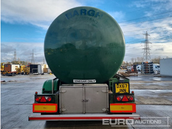 Semi-reboque cisterna Clayton Tri Axle Stainless Steel Tanker Trailer, Front Lift Axle: foto 4