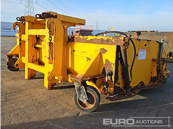 Equipamento de movimentação JCB Hydraulic Sweeper Collector to suit Telehandler: foto 3 Equipamento de movimentação JCB Hydraulic Sweeper Collector to suit Telehandler: foto 3