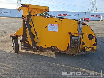 Equipamento de movimentação JCB Hydraulic Sweeper Collector to suit Telehandler: foto 4 Equipamento de movimentação JCB Hydraulic Sweeper Collector to suit Telehandler: foto 4