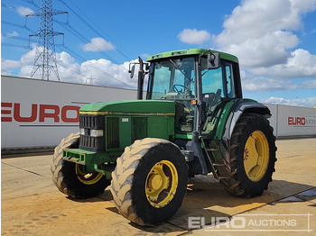 Trator JOHN DEERE 6800