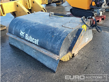 Equipamento de movimentação BOBCAT