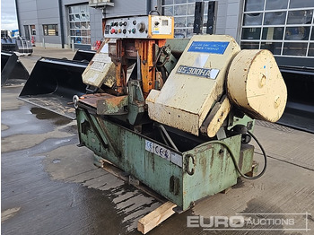 Equipamento de construção MEGA