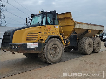 Caminhão articulado TEREX