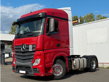 Tractor MERCEDES-BENZ Actros 1846