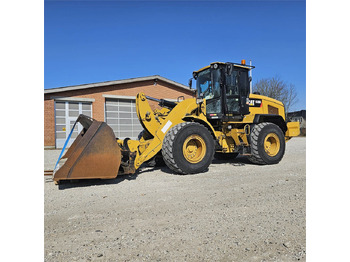 Pá carregadora de rodas CATERPILLAR 938M