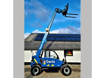 Empilhador telescópico GENIE