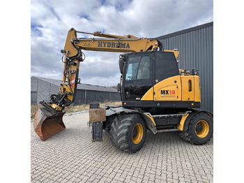 Escavadeira de rodas HYDREMA