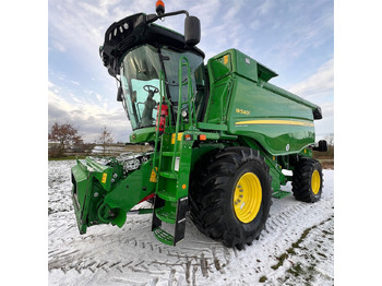 Colheitadeira JOHN DEERE W540