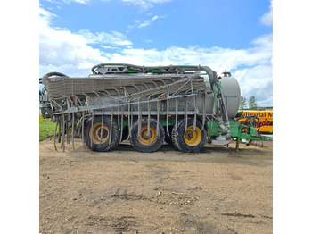 Equipamento de fertilização JOSKIN