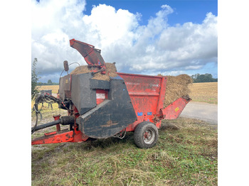 Equipamento de gado KUHN