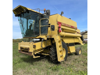 Ceifeira debulhadora New Holland TX 30: foto 2