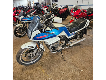 Motocicleta SUZUKI