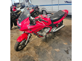 Motocicleta YAMAHA