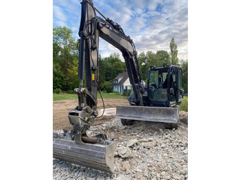 Mini escavadeira KUBOTA KX080