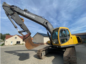Escavadora de rastos VOLVO EC210