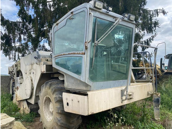 Estabilizador de solos WIRTGEN WR 2400: foto 4