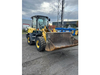 Pá carregadora de rodas Yanmar V 80: foto 2