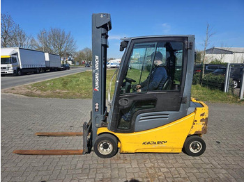 Empilhador elétrico JUNGHEINRICH EFG