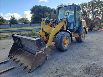 Pá carregadora de rodas CAT 906M: foto 4
