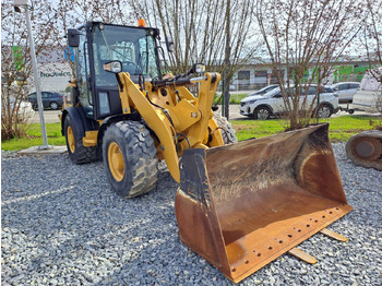 Pá carregadora de rodas CATERPILLAR 906M