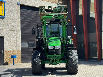 Trator John Deere 6110M, 2021, Auto Power, 623R frontloader!!: foto 2