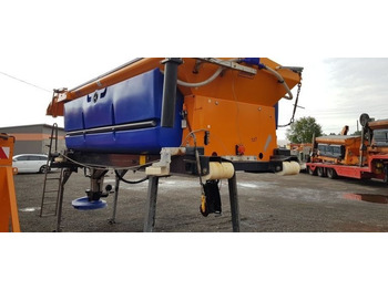 Espalhador de areia/ Sal para Veículo municipal/ Especial Schmidt Solarko piaskarka SCHMIDT STRATOS 5m3: foto 3 Espalhador de areia/ Sal para Veículo municipal/ Especial Schmidt Solarko piaskarka SCHMIDT STRATOS 5m3: foto 3