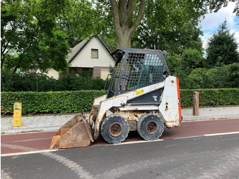 Pá carregadora de rodas BOBCAT S70