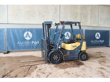 Empilhador a gás DAEWOO