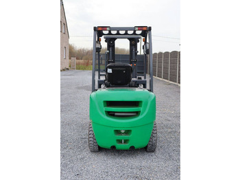 Empilhador a diesel novo FD30: foto 5 Empilhador a diesel novo FD30: foto 5