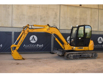 Escavadora de rastos JCB 8056