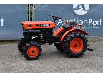 Trator KUBOTA B series