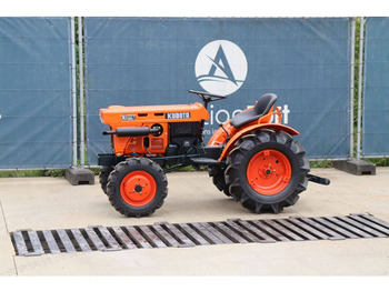 Trator KUBOTA B series
