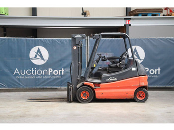 Empilhador elétrico LINDE E25