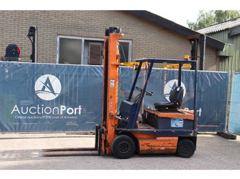 Empilhador elétrico TOYOTA