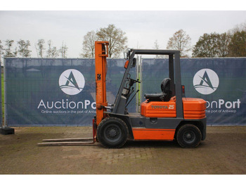 Empilhador Toyota 5FG25: foto 2 Empilhador Toyota 5FG25: foto 2