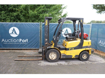 Empilhador a gás YALE