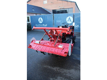 Trator Yanmar F14: foto 5