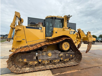 Buldôzer CATERPILLAR D8T