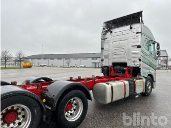 Camião VOLVO: foto 5 Camião VOLVO: foto 5