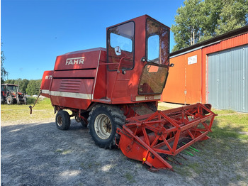 Ceifeira debulhadora Deutz Fahr 750: foto 3