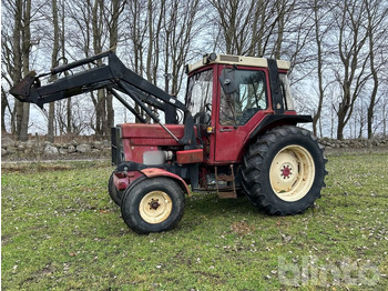 Trator INTERNATIONAL