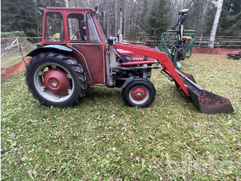 Trator MASSEY FERGUSON 100 series