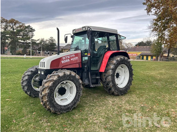 Trator STEYR 9000 series